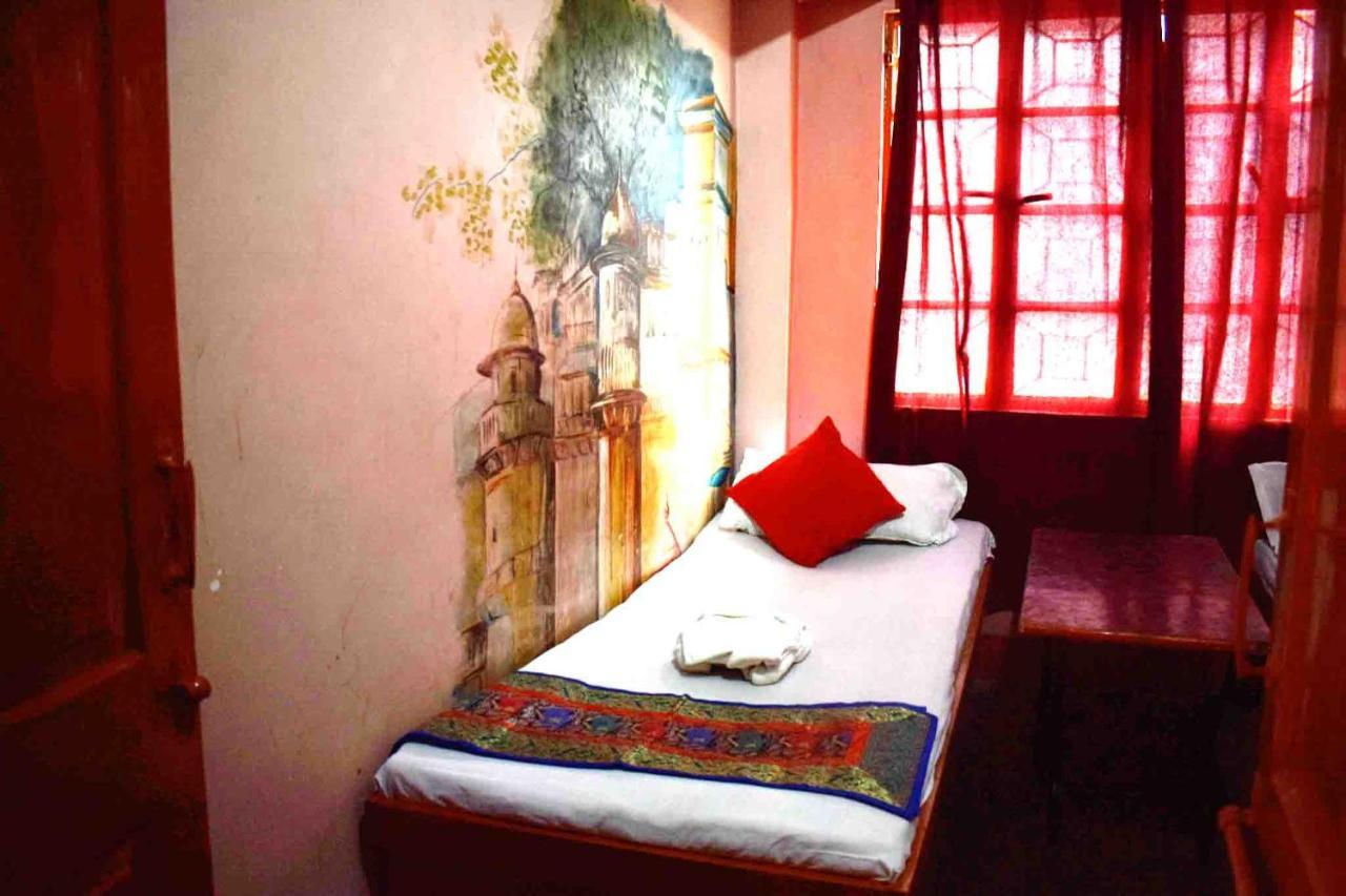 Family Guest house Varanasi